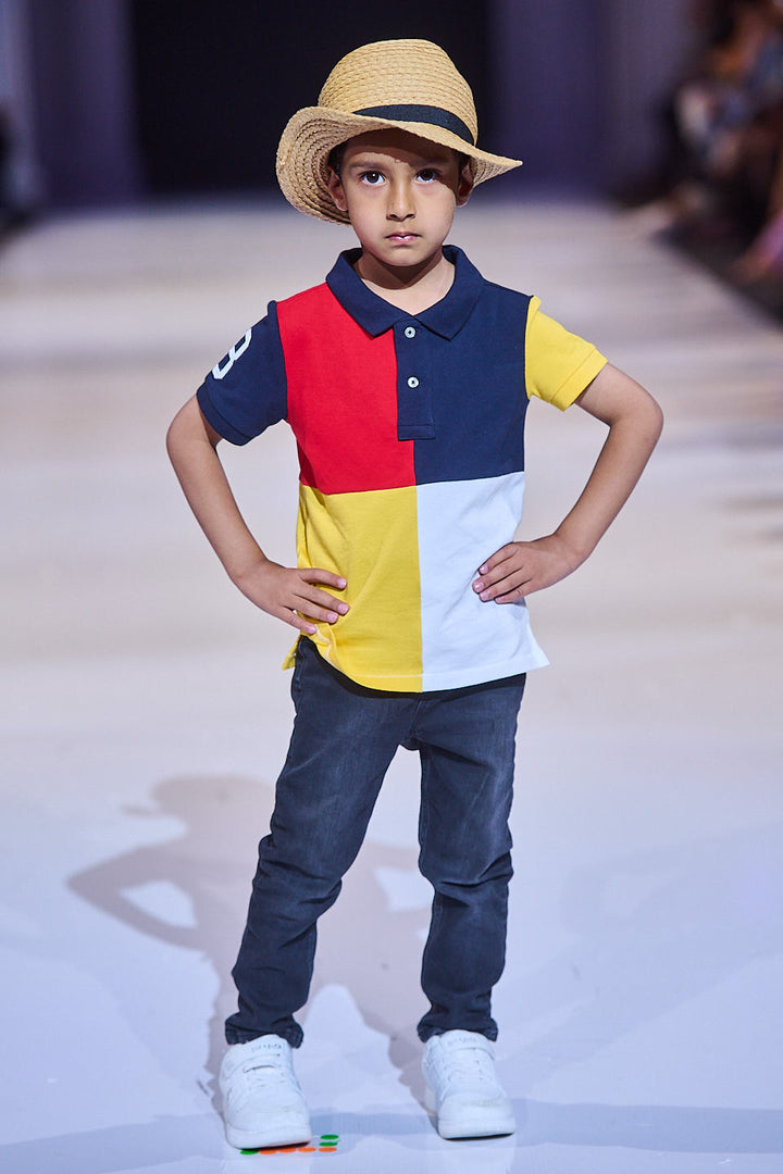 #color_harlequin-yellow-red